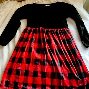Girl’s Boutique Buffalo Plaid Dress {6/7}